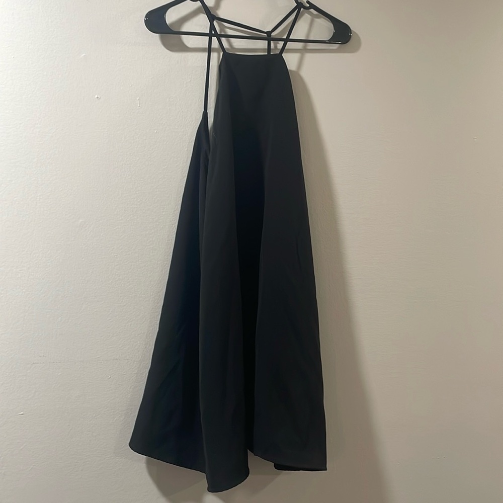 Black Tobi Mini flowy Day Dress - L